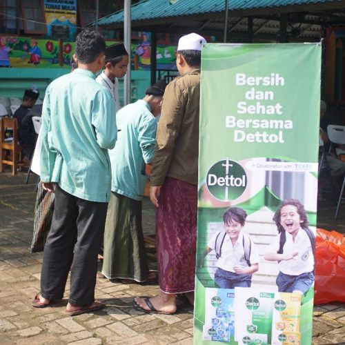 X Banner cetak 24 jam Ciracas